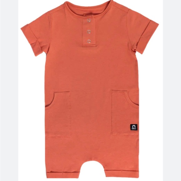 Rags to Raches Bottoms Rags Short Sleeve Henley Short Essentials